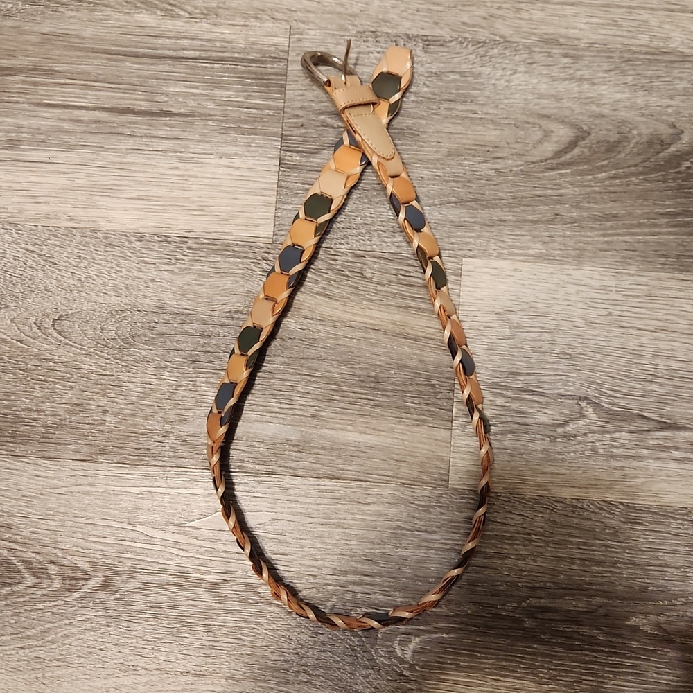 Capezio braided leather belt sz small